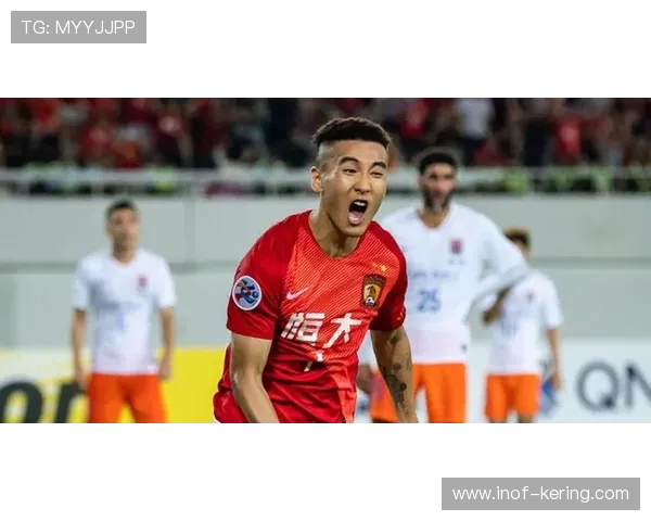 蒿俊闵：从足坛新星到国家队核心的成长与历程解析