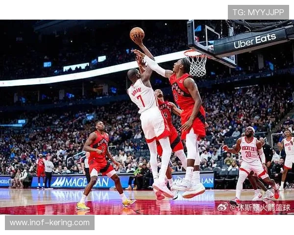 休斯顿火箭与强敌激战正酣 球迷期待新赛季精彩表现