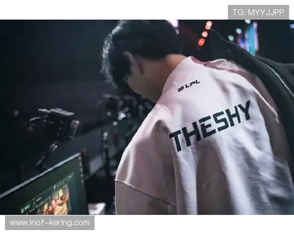 英雄联盟S15赛季精彩看点全面解析 全新战术布局与赛场对决的激烈碰撞 英雄联盟S15赛季精彩看点全面解析 全新战术布局与赛场对决的激烈碰撞