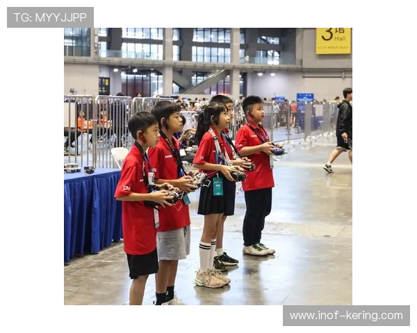 体育赛事激战正酣，全球顶级运动员同场竞技，谁将捧起荣耀奖杯引领风潮